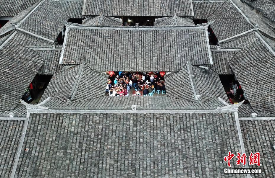 帝国时代4迅捷圣地成就怎么做